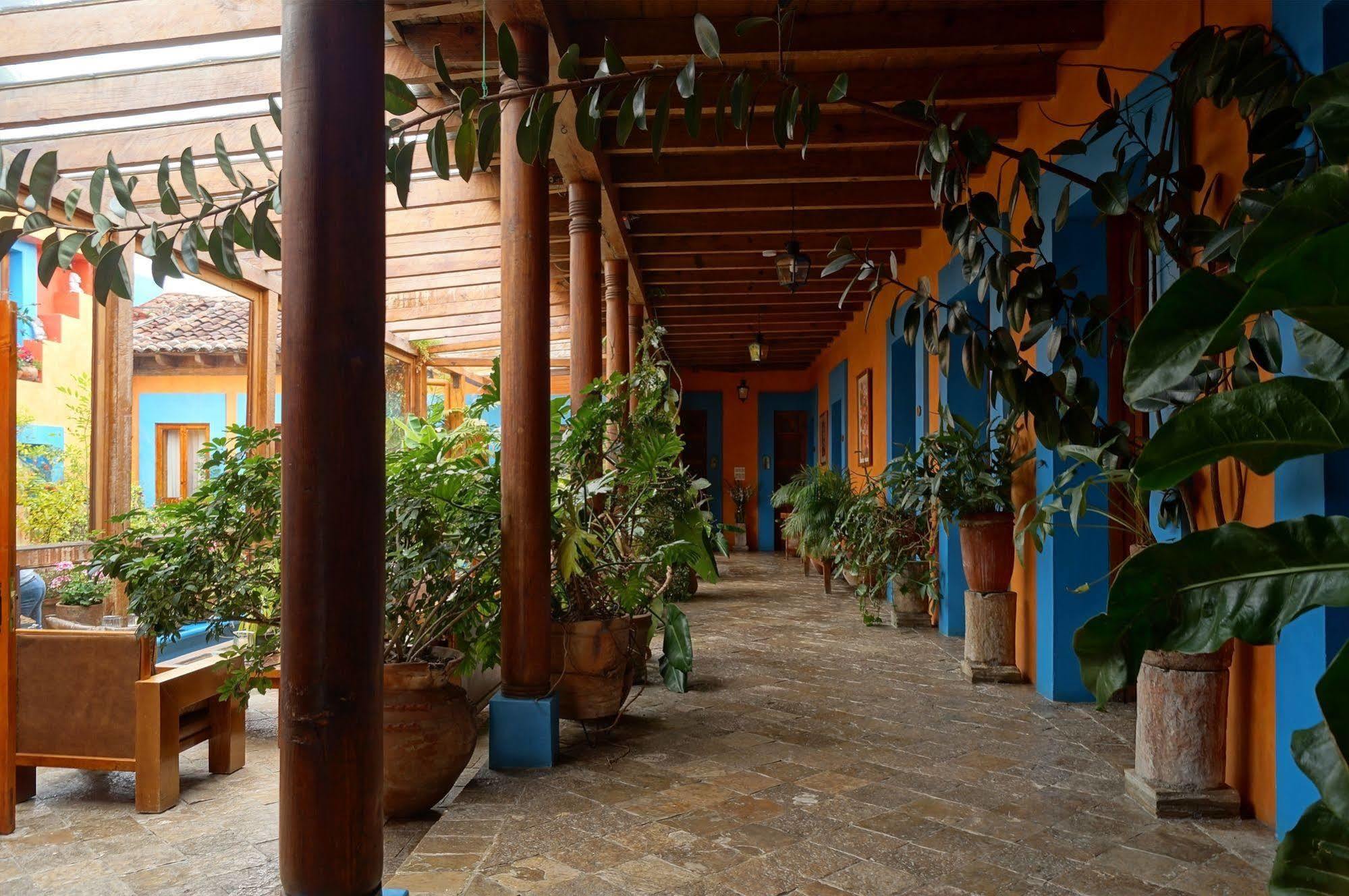 Hotel Posada El Paraiso San Cristóbal de Las Casas Dış mekan fotoğraf